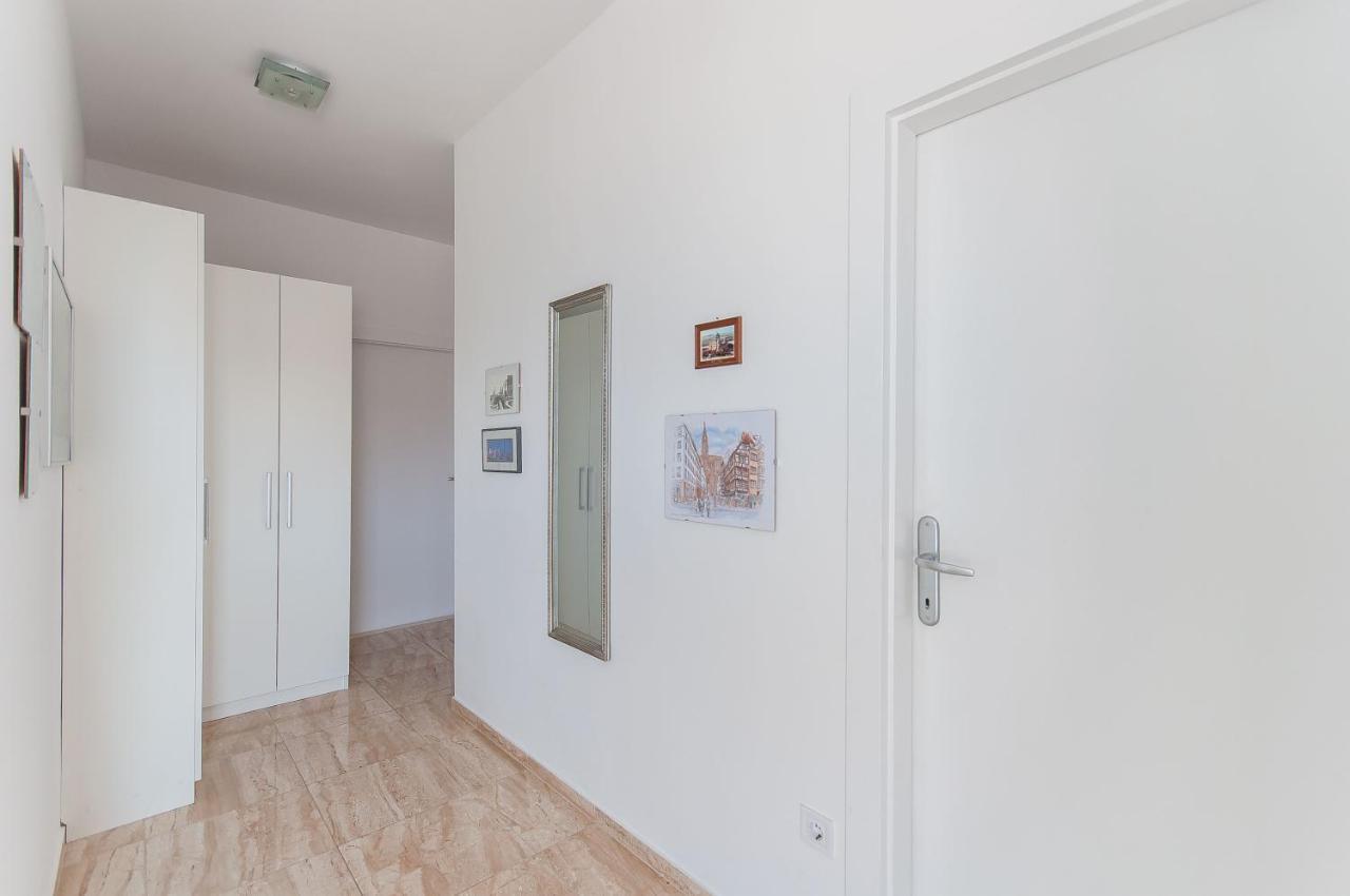 Apartments Marija Pisak Exterior photo