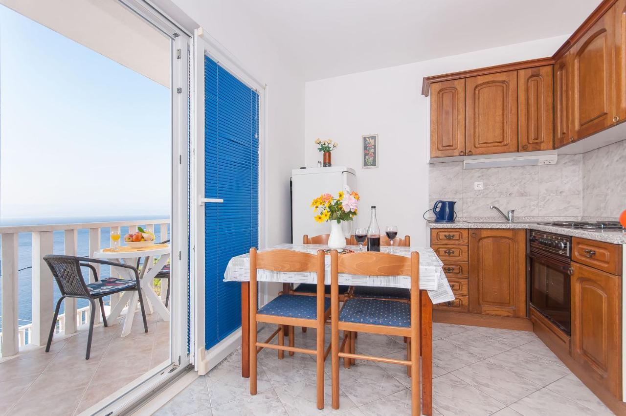 Apartments Marija Pisak Exterior photo