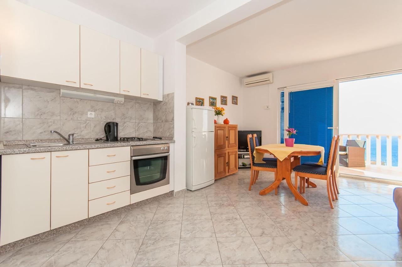Apartments Marija Pisak Exterior photo
