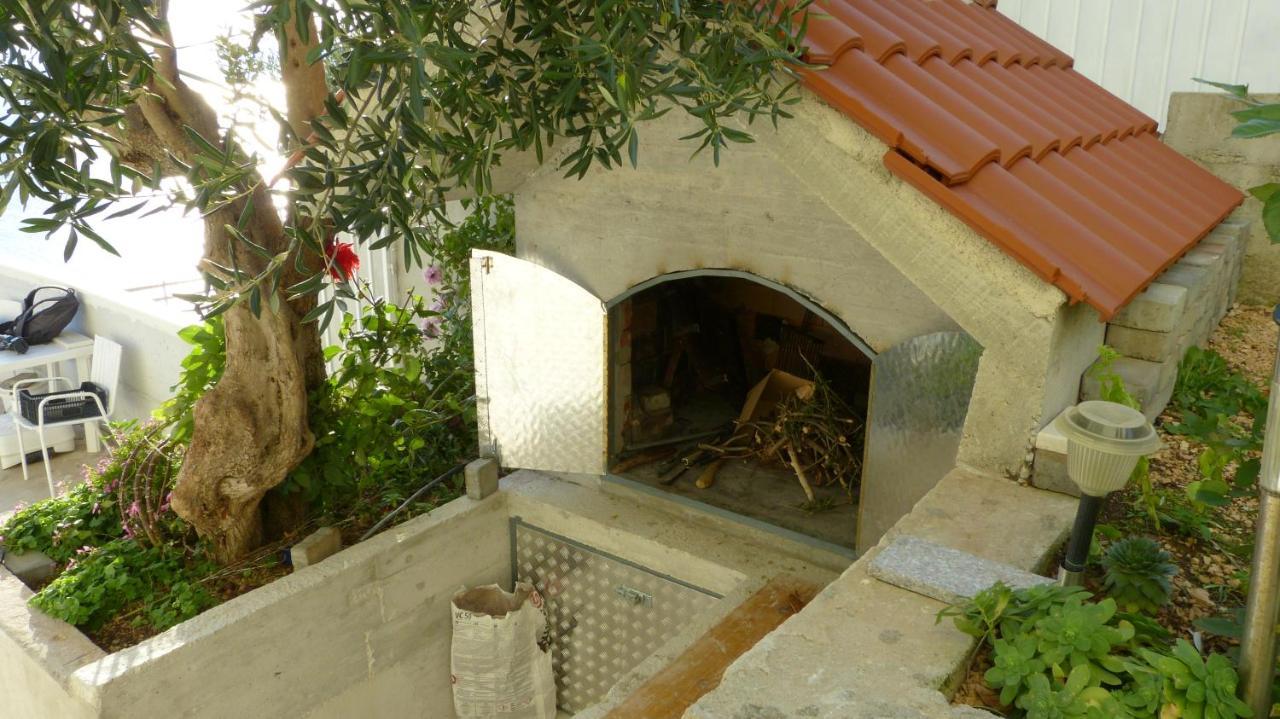 Apartments Marija Pisak Exterior photo